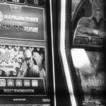 Игровой интерфейс слота Gates of Olympus с барабанами и символами