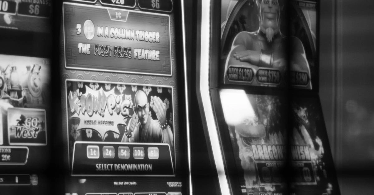 Игровой интерфейс слота Gates of Olympus с барабанами и символами